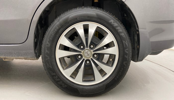 2018 Maruti Ertiga VDI SHVS, Diesel, Manual, 91,112 km, Left Rear Wheel