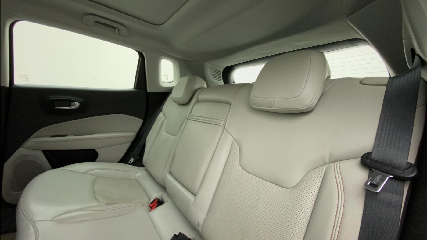 2020 Jeep Compass LIMITED PLUS 2.0 DIESEL 4X4 AT, Diesel, Automatic, 65,387 km, Right Side Rear Door Cabin