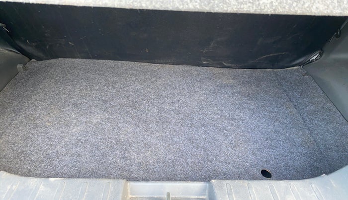 2017 Maruti Alto K10 VXI (O) AMT, Petrol, Automatic, 51,141 km, Boot Inside