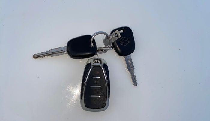 2017 Maruti Alto K10 VXI (O) AMT, Petrol, Automatic, 51,141 km, Key Close Up