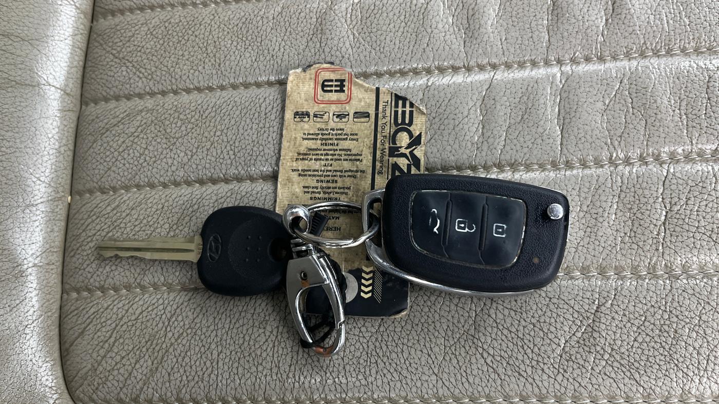 2013 Hyundai i20 MAGNA (O) 1.2, Petrol, Manual, 88,444 km, Key Close Up