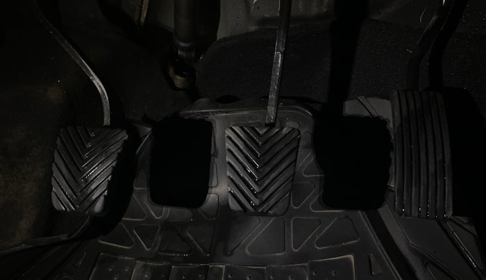 2017 Hyundai Creta E PLUS 1.6 PETROL, Petrol, Manual, 62,300 km, Pedals