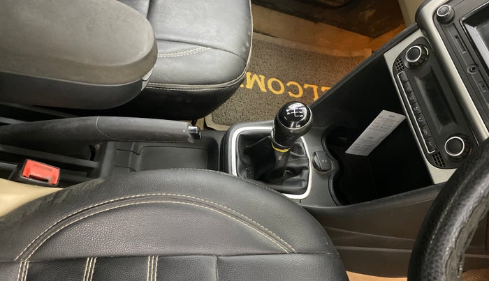 2016 Volkswagen Ameo HIGHLINE1.2L, Petrol, Manual, 78,230 km, Gear Lever