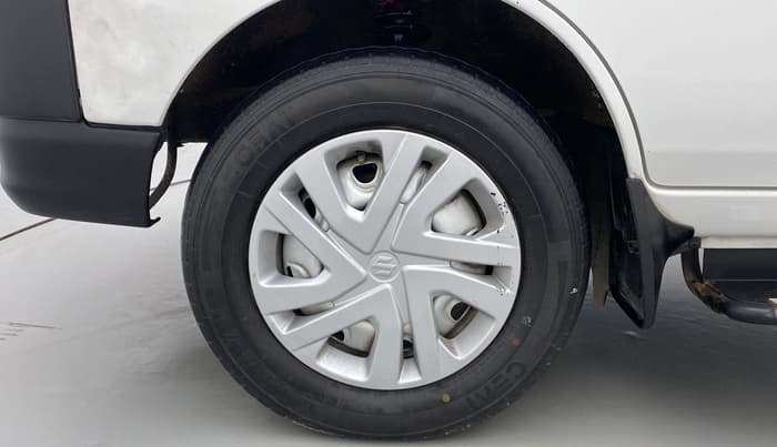2020 Maruti Eeco 5 STR WITH A/C+HTR, Petrol, Manual, 33,114 km, Left Front Wheel