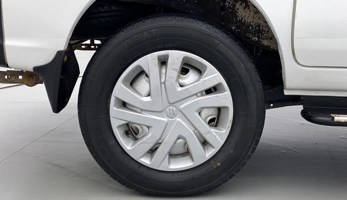 2020 Maruti Eeco 5 STR WITH A/C+HTR, Petrol, Manual, 33,114 km, Right Rear Wheel