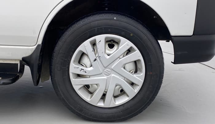 2020 Maruti Eeco 5 STR WITH A/C+HTR, Petrol, Manual, 33,114 km, Right Front Wheel
