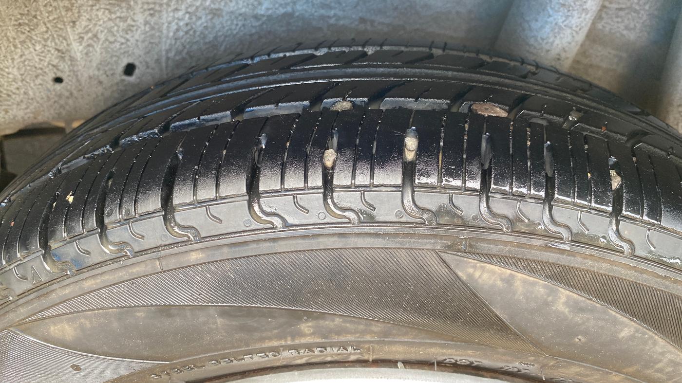 2017 Maruti Celerio ZXI AMT, Petrol, Automatic, 56,310 km, Left Rear Tyre Tread