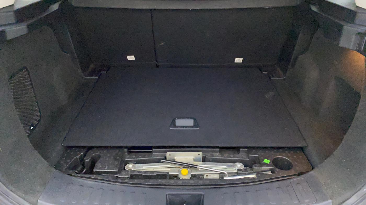 2019 Tata Harrier XZ 2.0L Kryotec, Diesel, Manual, 50,034 km, Boot Inside
