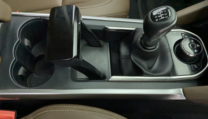 2019 Tata Harrier XZ 2.0L Kryotec, Diesel, Manual, 50,034 km, Gear Lever