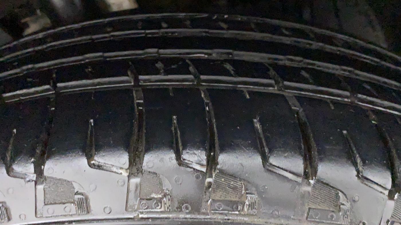 2019 Tata Harrier XZ 2.0L Kryotec, Diesel, Manual, 50,034 km, Right Front Tyre Tread