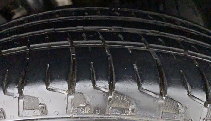 2019 Tata Harrier XZ 2.0L Kryotec, Diesel, Manual, 50,034 km, Right Front Tyre Tread