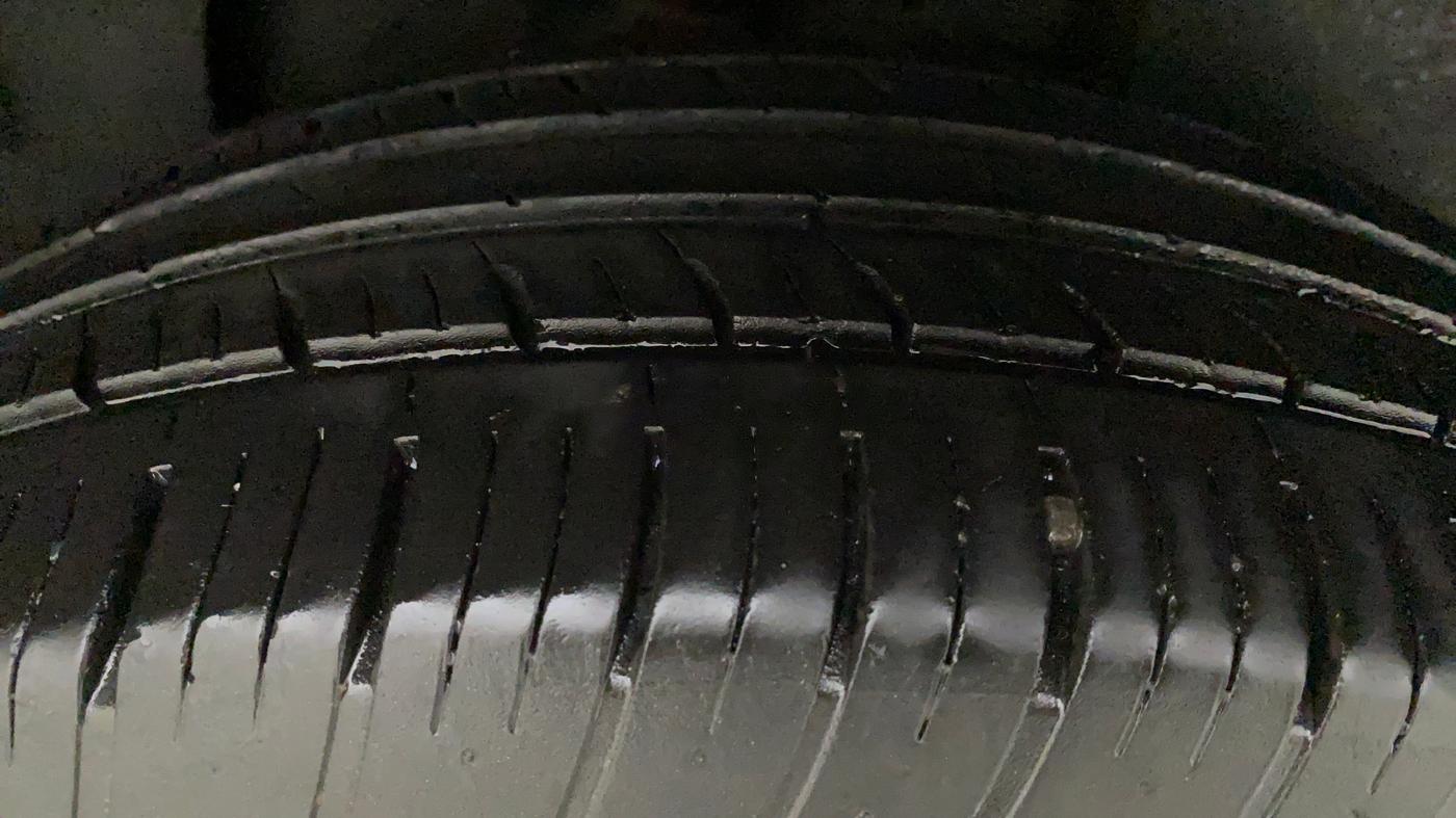 2022 Tata Harrier XZA PLUS 2.0L KAZIRANGA, Diesel, Automatic, 47,235 km, Right Rear Tyre Tread