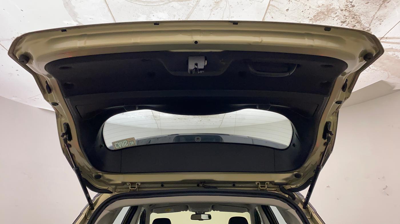 2022 Tata Harrier XZA PLUS 2.0L KAZIRANGA, Diesel, Automatic, 47,235 km, Boot Door Open