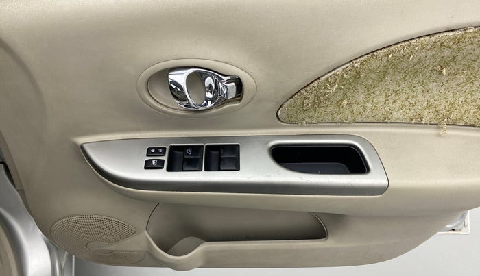 2014 Nissan Micra XV CVT, Petrol, Automatic, 57,497 km, Driver Side Door Panels Control