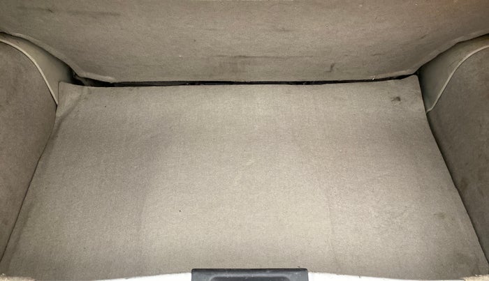 2014 Nissan Micra XV CVT, Petrol, Automatic, 57,497 km, Boot Inside