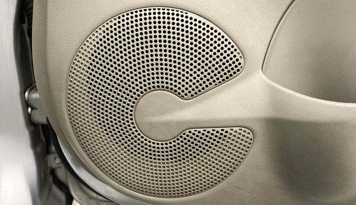 2014 Nissan Micra XV CVT, Petrol, Automatic, 57,497 km, Speaker