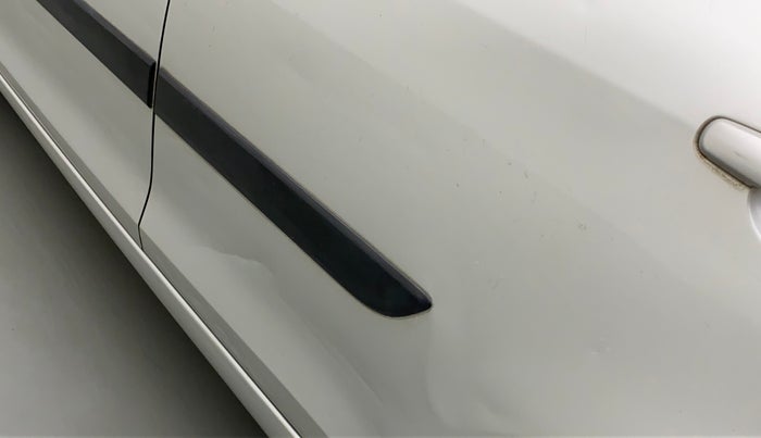 2013 Maruti Swift Dzire VXI, Petrol, Manual, 58,075 km, Rear left door - Minor scratches