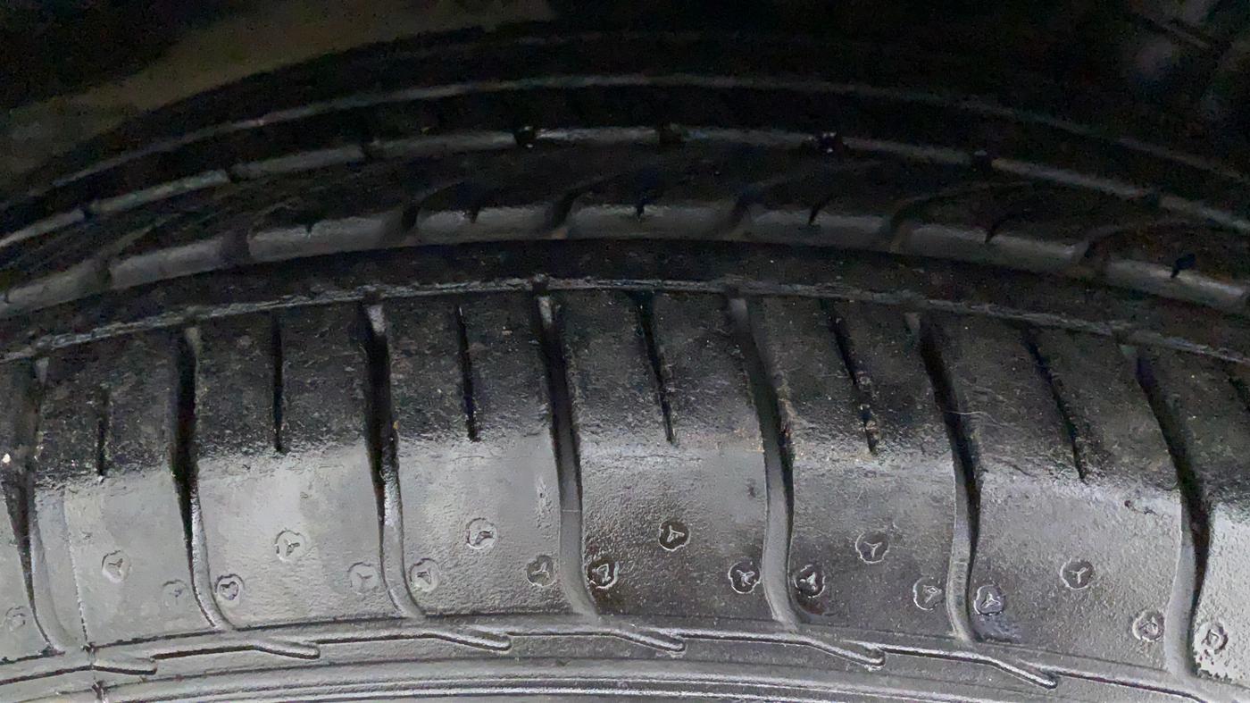 2018 Honda WR-V 1.2 i-VTEC VX MT, Petrol, Manual, 15,555 km, Left Front Tyre Tread