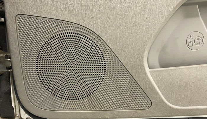 2017 Tata Tiago XZA PETROL, Petrol, Automatic, 84,513 km, Speaker