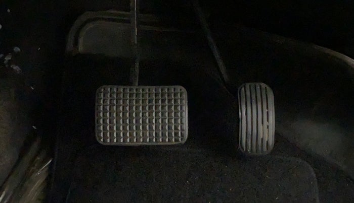 2017 Tata Tiago XZA PETROL, Petrol, Automatic, 84,513 km, Pedals