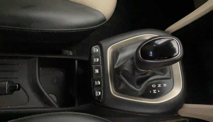 2019 Hyundai NEW SANTRO SPORTZ AMT, Petrol, Automatic, 62,812 km, Gear Lever