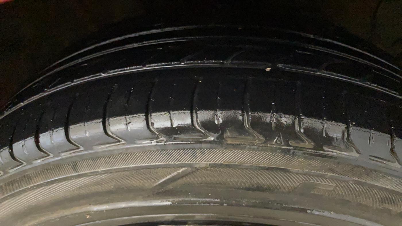 2019 Hyundai NEW SANTRO SPORTZ AMT, Petrol, Automatic, 62,884 km, Right Front Tyre Tread