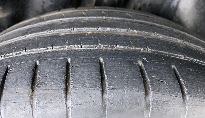 2018 Volkswagen Polo GT TSI 1.2 PETROL AT, Petrol, Automatic, 74,888 km, Right Rear Tyre Tread