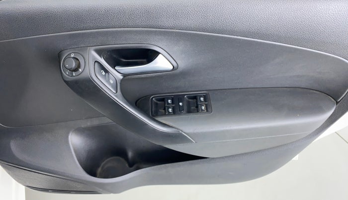 2018 Volkswagen Polo GT TSI 1.2 PETROL AT, Petrol, Automatic, 74,888 km, Driver Side Door Panels Control