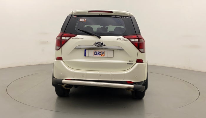 2018 Mahindra XUV500 W7 AT, Diesel, Automatic, 46,759 km, Back/Rear