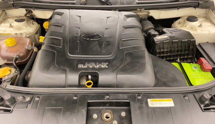 2018 Mahindra XUV500 W7 AT, Diesel, Automatic, 46,759 km, Open Bonet