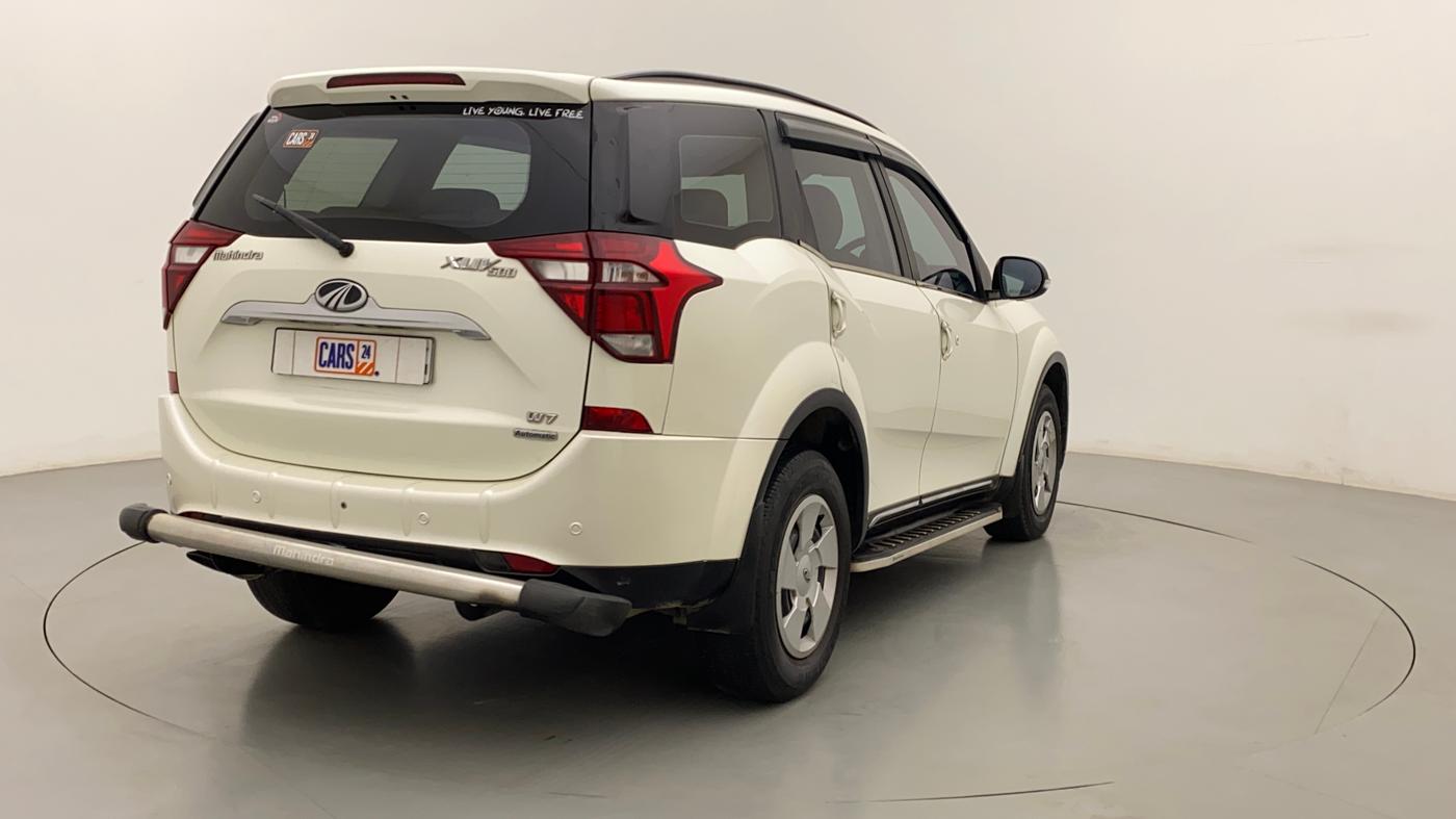 2018 Mahindra XUV500 W7 AT, Diesel, Automatic, 46,759 km, Right Back Diagonal