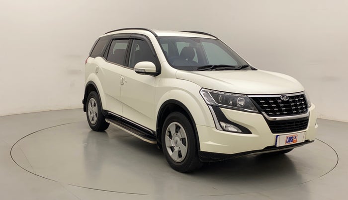 2018 Mahindra XUV500 W7 AT, Diesel, Automatic, 46,759 km, Right Front Diagonal