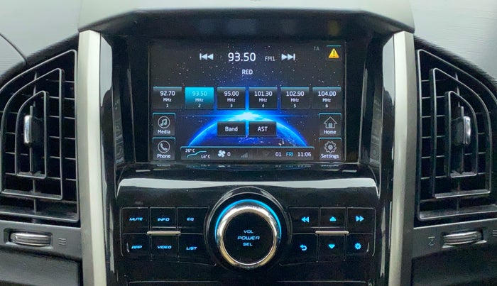 2018 Mahindra XUV500 W7 AT, Diesel, Automatic, 46,759 km, Infotainment System