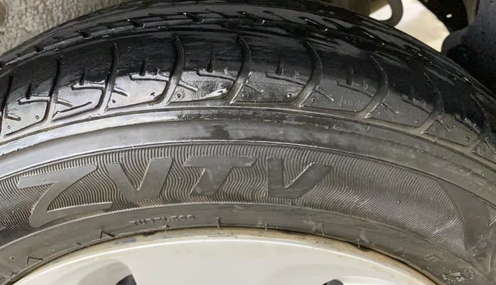 2018 Maruti Celerio VXI CNG, CNG, Manual, 32,025 km, Left Rear Tyre Tread