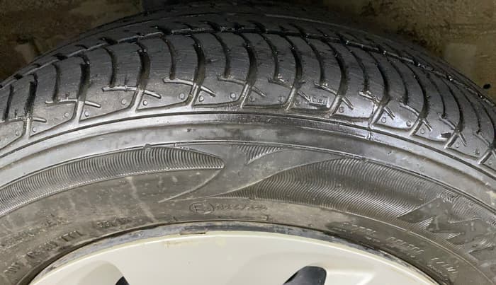 2018 Maruti Celerio VXI CNG, CNG, Manual, 32,025 km, Right Rear Tyre Tread