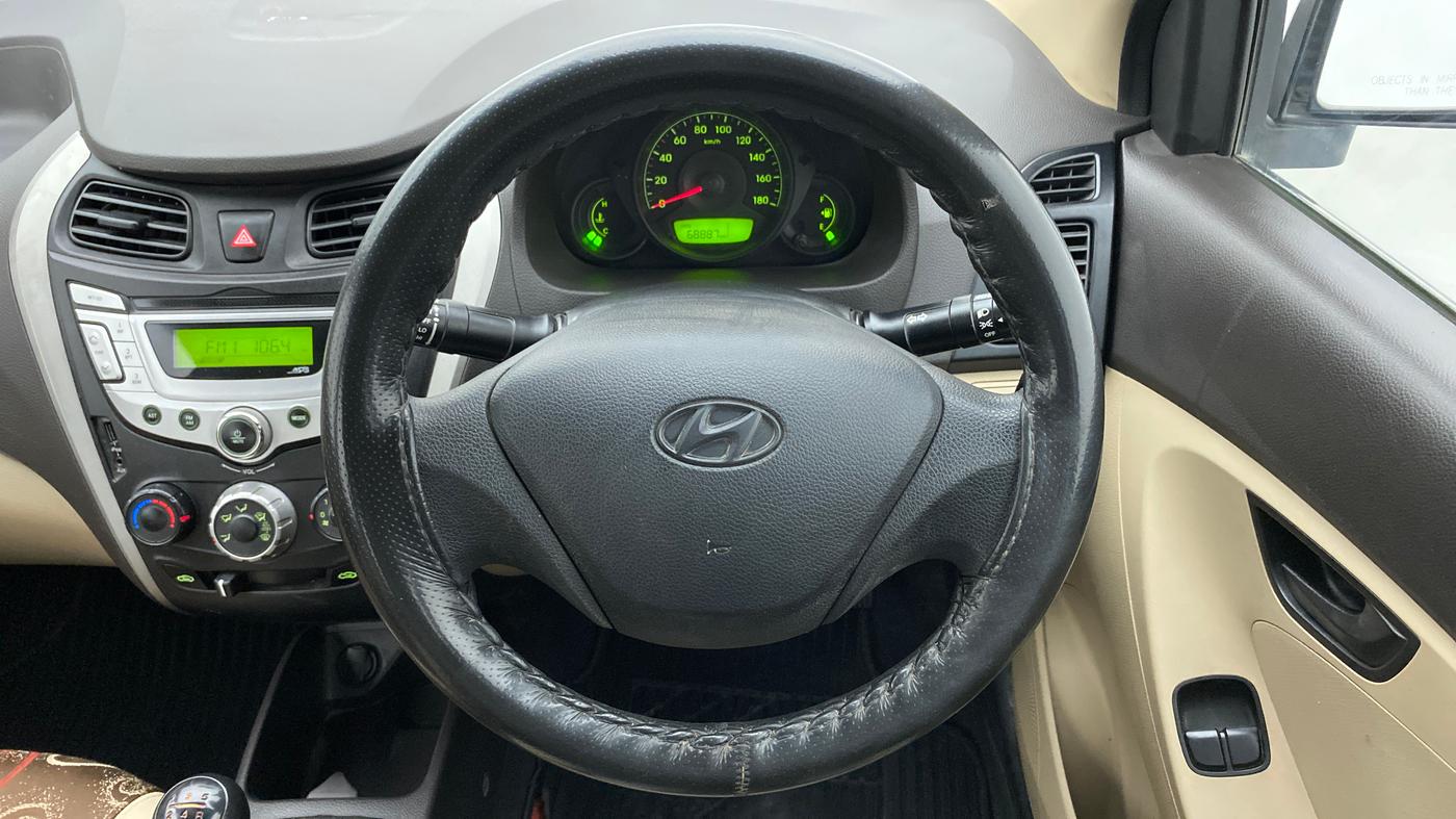 2013 Hyundai Eon ERA PLUS, Petrol, Manual, 68,963 km, Steering Wheel Close Up