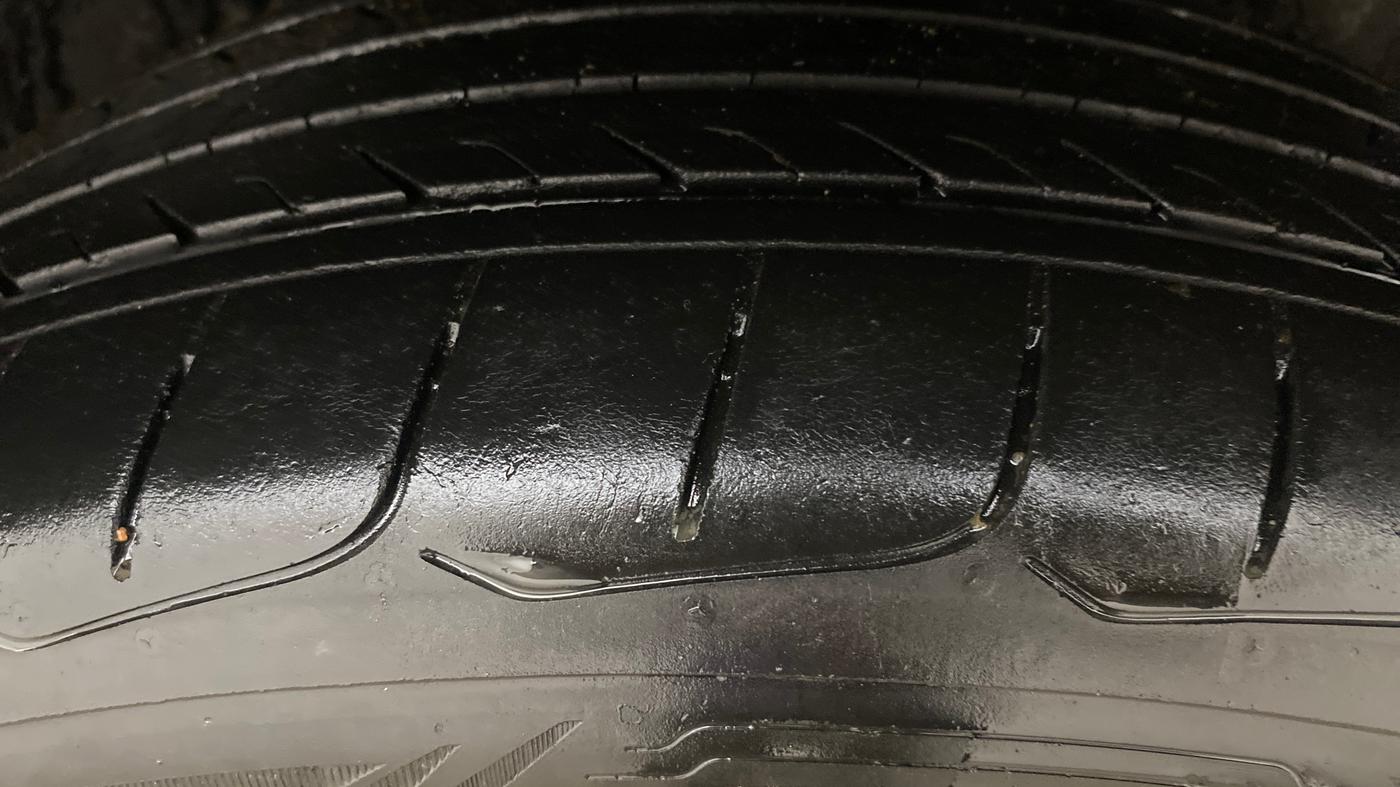 2019 MG HECTOR SHARP 1.5 DCT PETROL, Petrol, Automatic, 88,924 km, Left Rear Tyre Tread