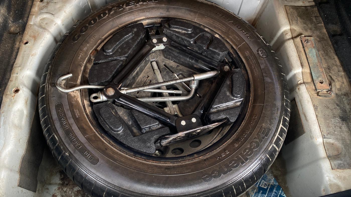 2019 Tata NEXON XZ PLUS PETROL, Petrol, Manual, 76,189 km, Spare Tyre