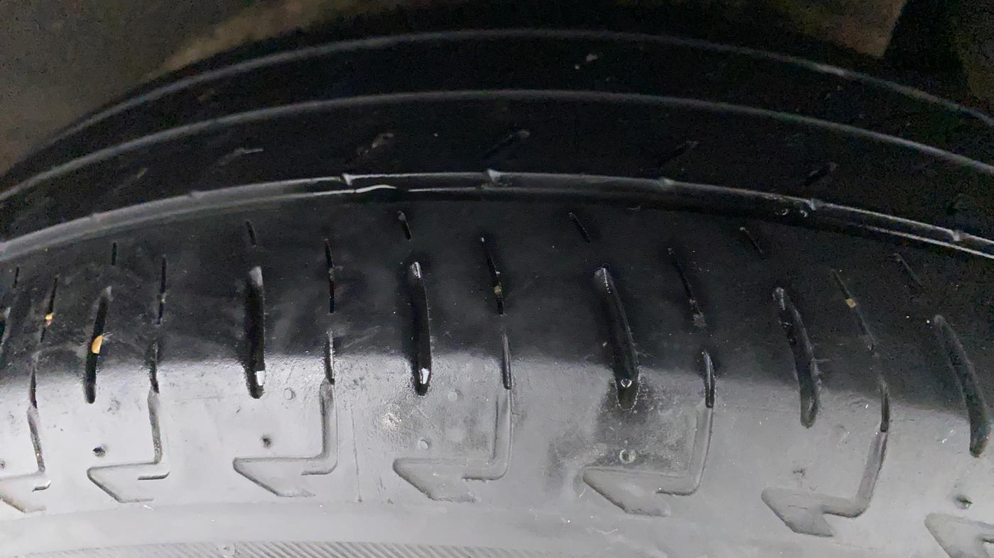 2019 Maruti IGNIS DELTA 1.2, Petrol, Manual, 30,287 km, Left Rear Tyre Tread