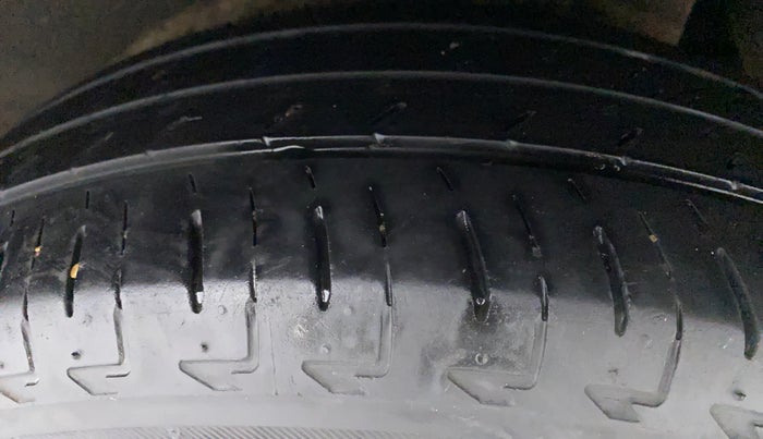 2019 Maruti IGNIS DELTA 1.2, Petrol, Manual, 30,287 km, Left Rear Tyre Tread