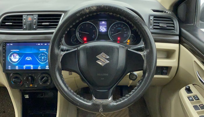 2017 Maruti Ciaz SIGMA DIESEL 1.3, Diesel, Manual, 1,21,159 km, Steering Wheel Close Up