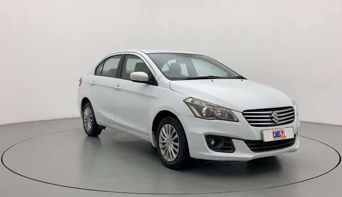 2017 Maruti Ciaz SIGMA DIESEL 1.3, Diesel, Manual, 1,21,159 km, Right Front Diagonal