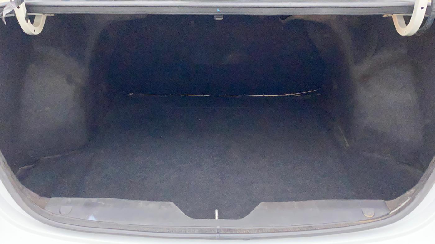 2017 Maruti Ciaz SIGMA DIESEL 1.3, Diesel, Manual, 1,21,159 km, Boot Inside