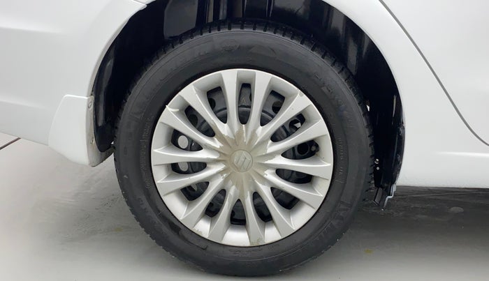 2017 Maruti Ciaz SIGMA DIESEL 1.3, Diesel, Manual, 1,21,159 km, Right Rear Wheel