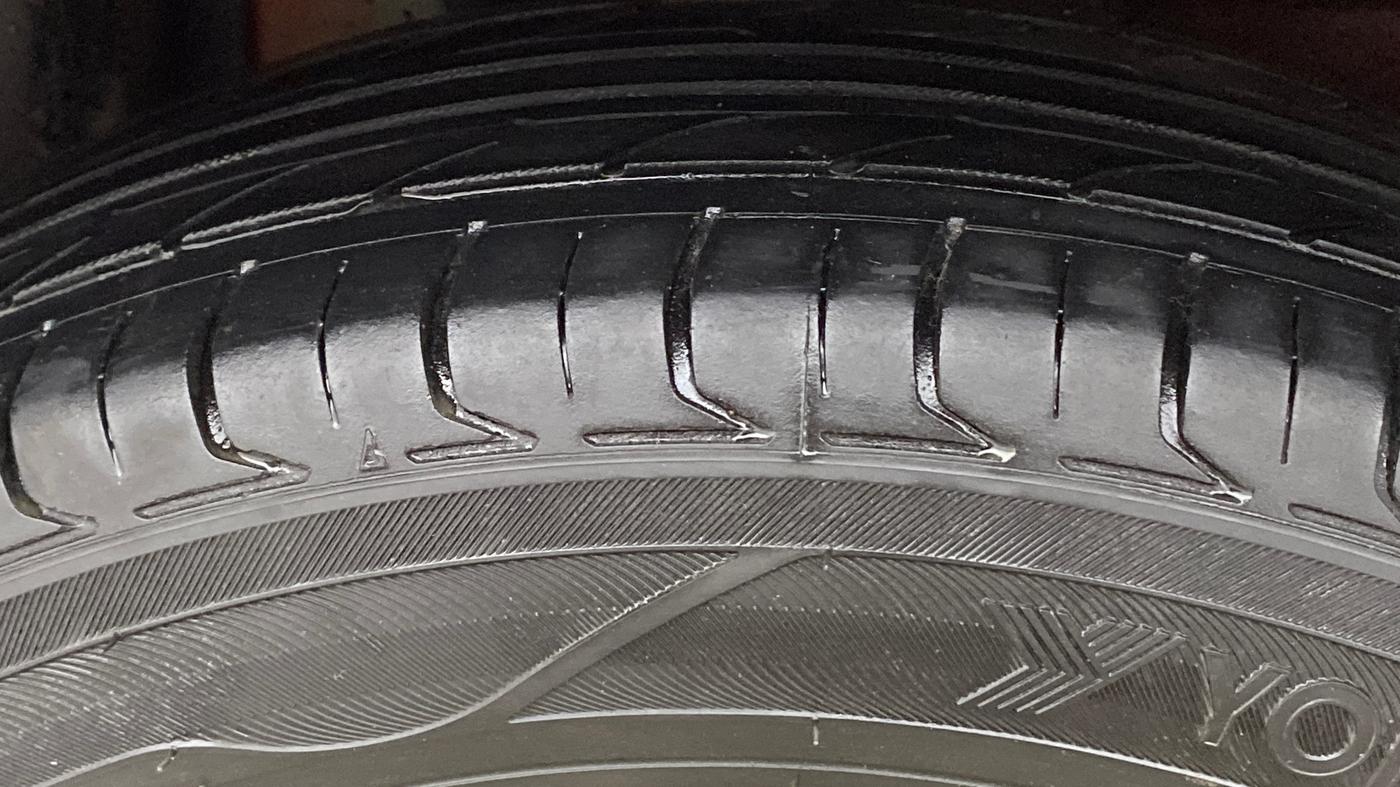 2018 Maruti Dzire ZXI PLUS AMT, Petrol, Automatic, 71,492 km, Right Rear Tyre Tread
