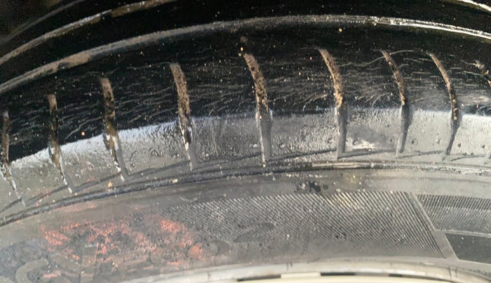 2020 Hyundai NEW SANTRO MAGNA AMT, Petrol, Automatic, 73,664 km, Right Rear Tyre Tread