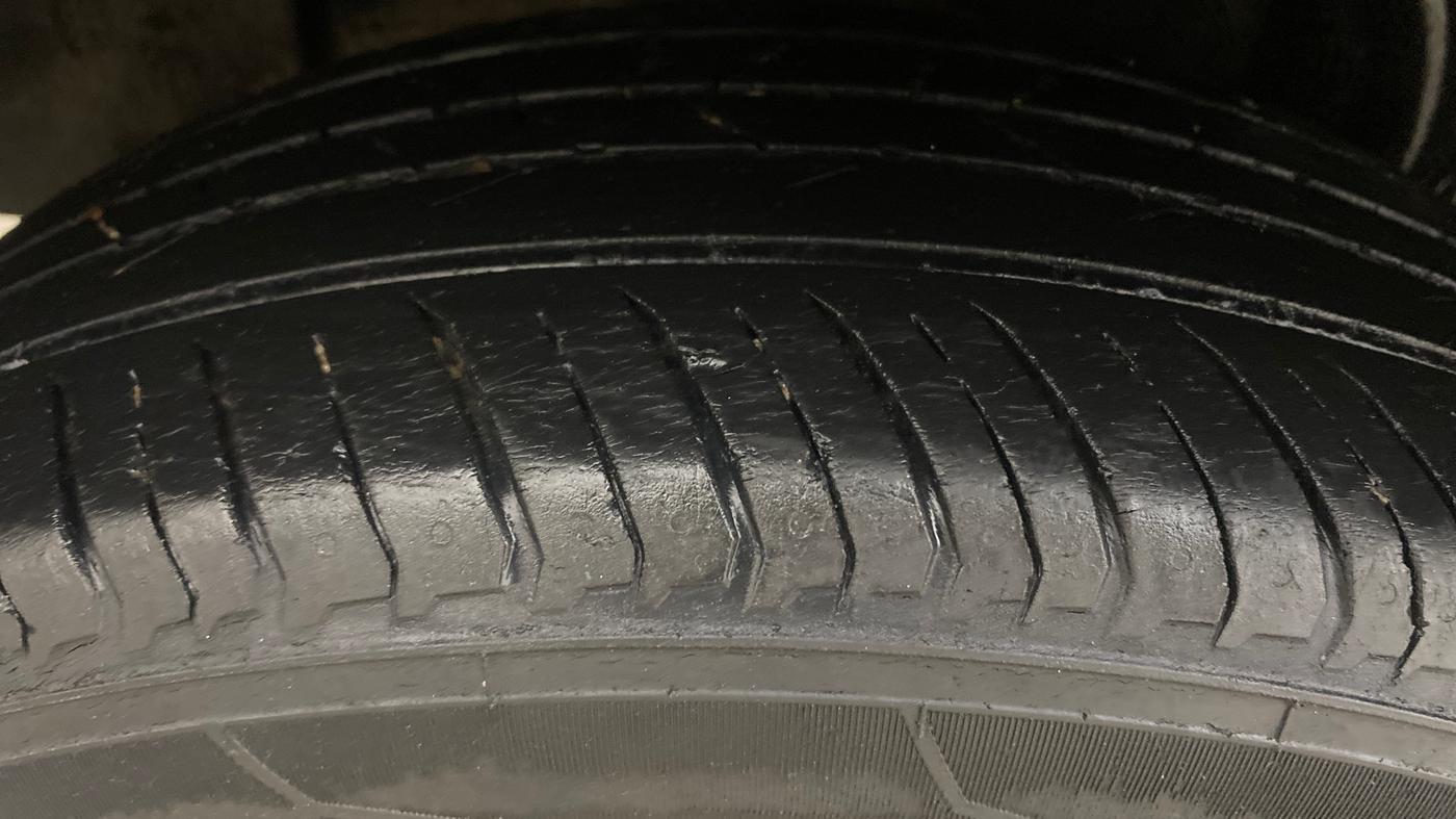 2022 Nissan MAGNITE XV MT, Petrol, Manual, 62,351 km, Right Rear Tyre Tread