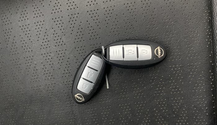 2022 Nissan MAGNITE XV MT, Petrol, Manual, 62,306 km, Key Close Up