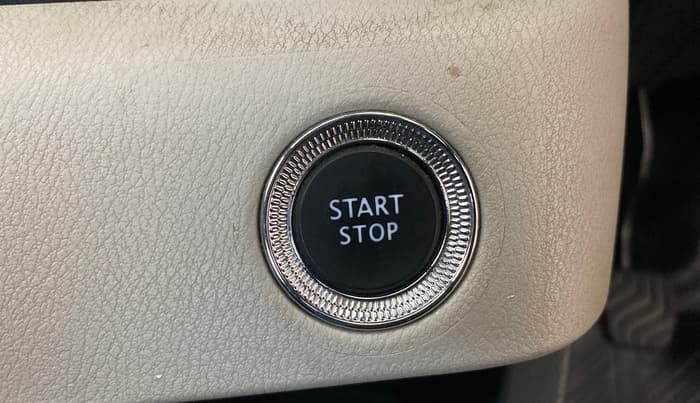 2022 Nissan MAGNITE XV MT, Petrol, Manual, 62,306 km, Keyless Start/ Stop Button