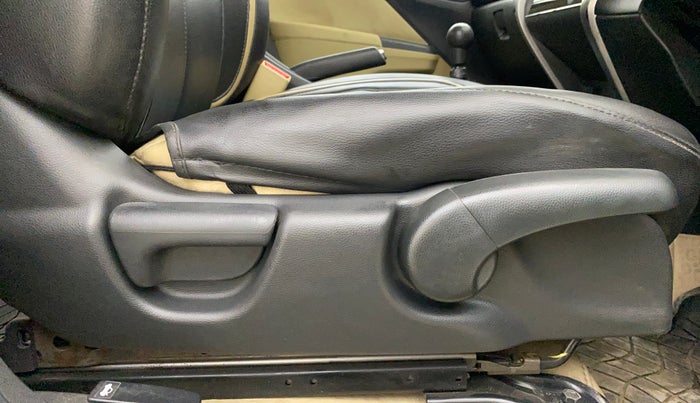 2019 Honda City 1.5L I-VTEC SV, Petrol, Manual, 46,954 km, Driver Side Adjustment Panel